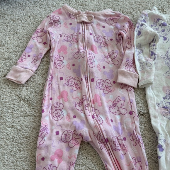6-9M Disney Baby Minnie Mouse & Daisy 2 Footies Coveralls - Picture 2 of 9